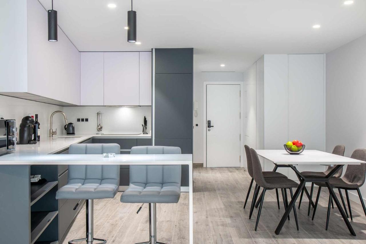 Apartamentos en Plaza de España Recién construidos Nerja Esterno foto