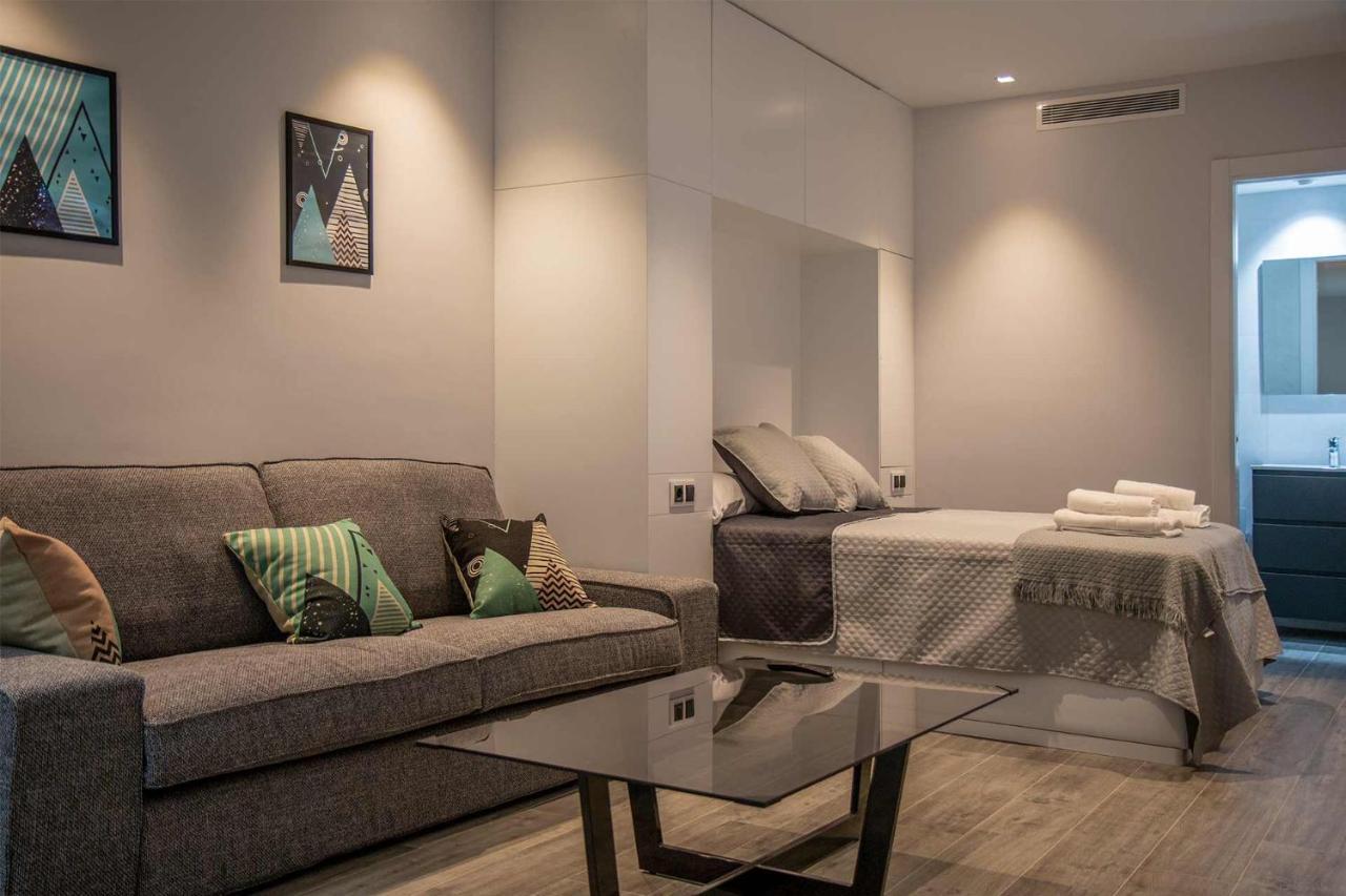 Apartamentos en Plaza de España Recién construidos Nerja Esterno foto