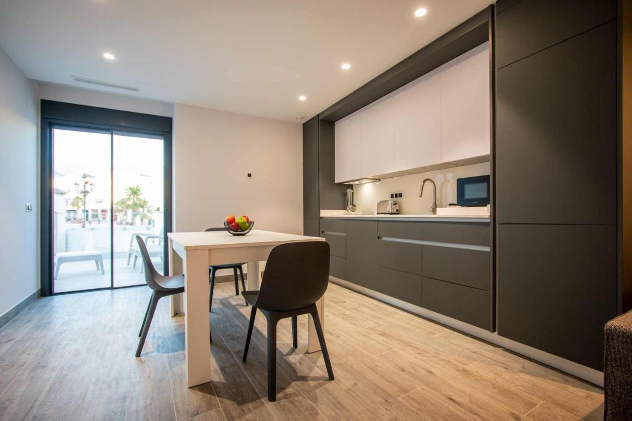 Apartamentos en Plaza de España Recién construidos Nerja Esterno foto
