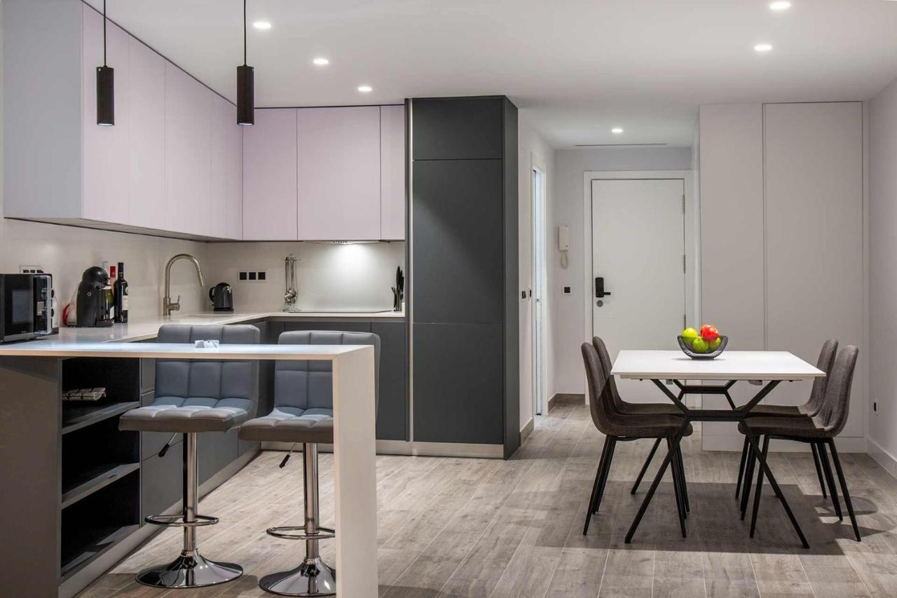 Apartamentos en Plaza de España Recién construidos Nerja Esterno foto